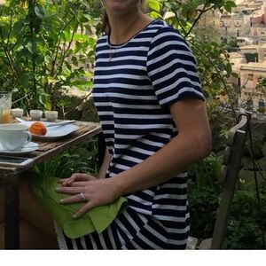 Cute, versatile day dress